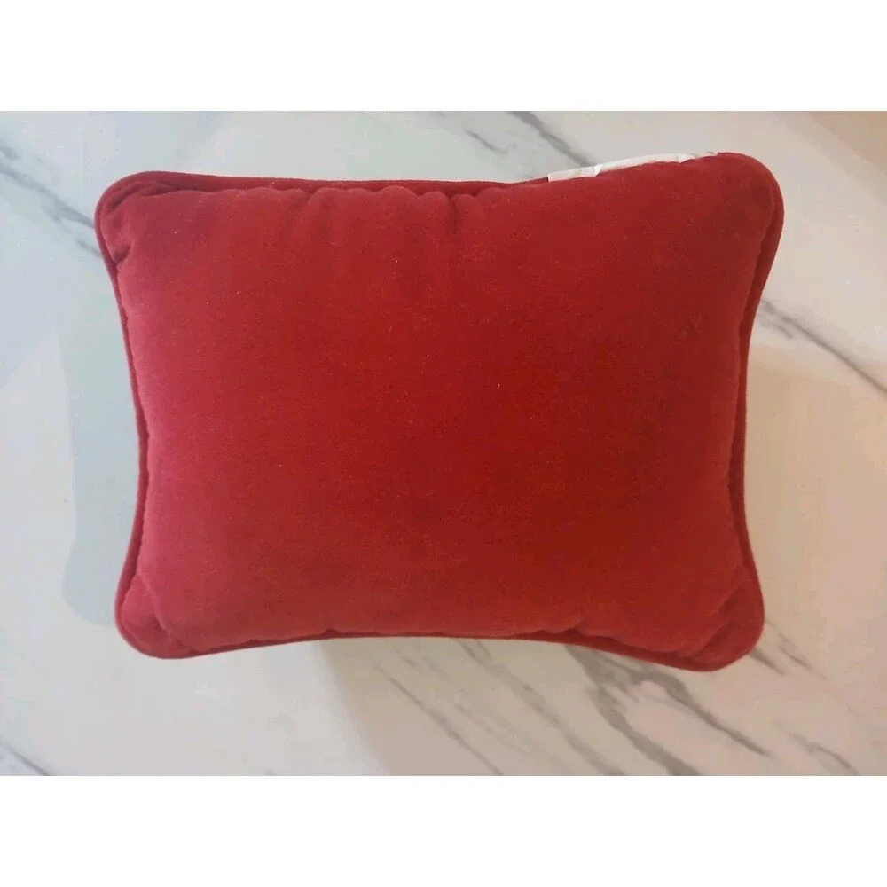Christmas Needlepoint Pillow Mini Velvet FRIENDS ARE THE BEST PRESENTS 9'/6'